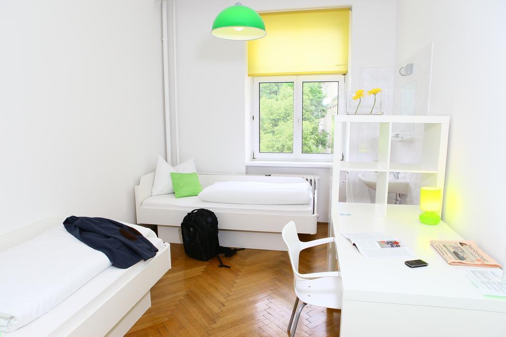 Hostel & Guesthouse Kaiser 23 Wien Phòng bức ảnh